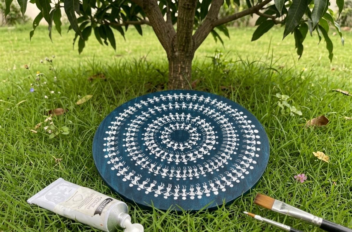 Round Canvas Painting